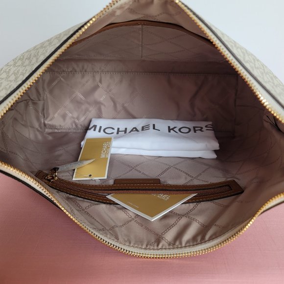 MICHAEL KORS Laney Hobo Signature Logo Shoulder Bag- Vanilla/Acorn Color⭐ - Picture 12 of 16